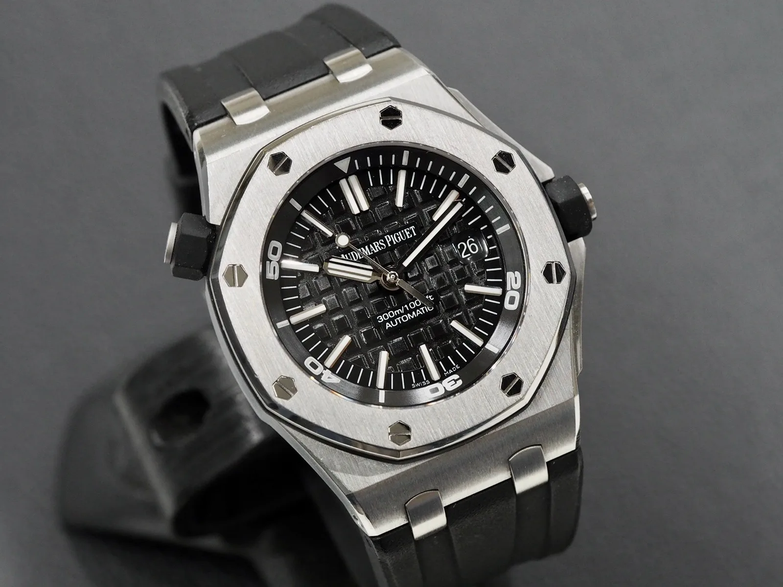 Audemars Piguet Royal Oak Offshore Diver 15703