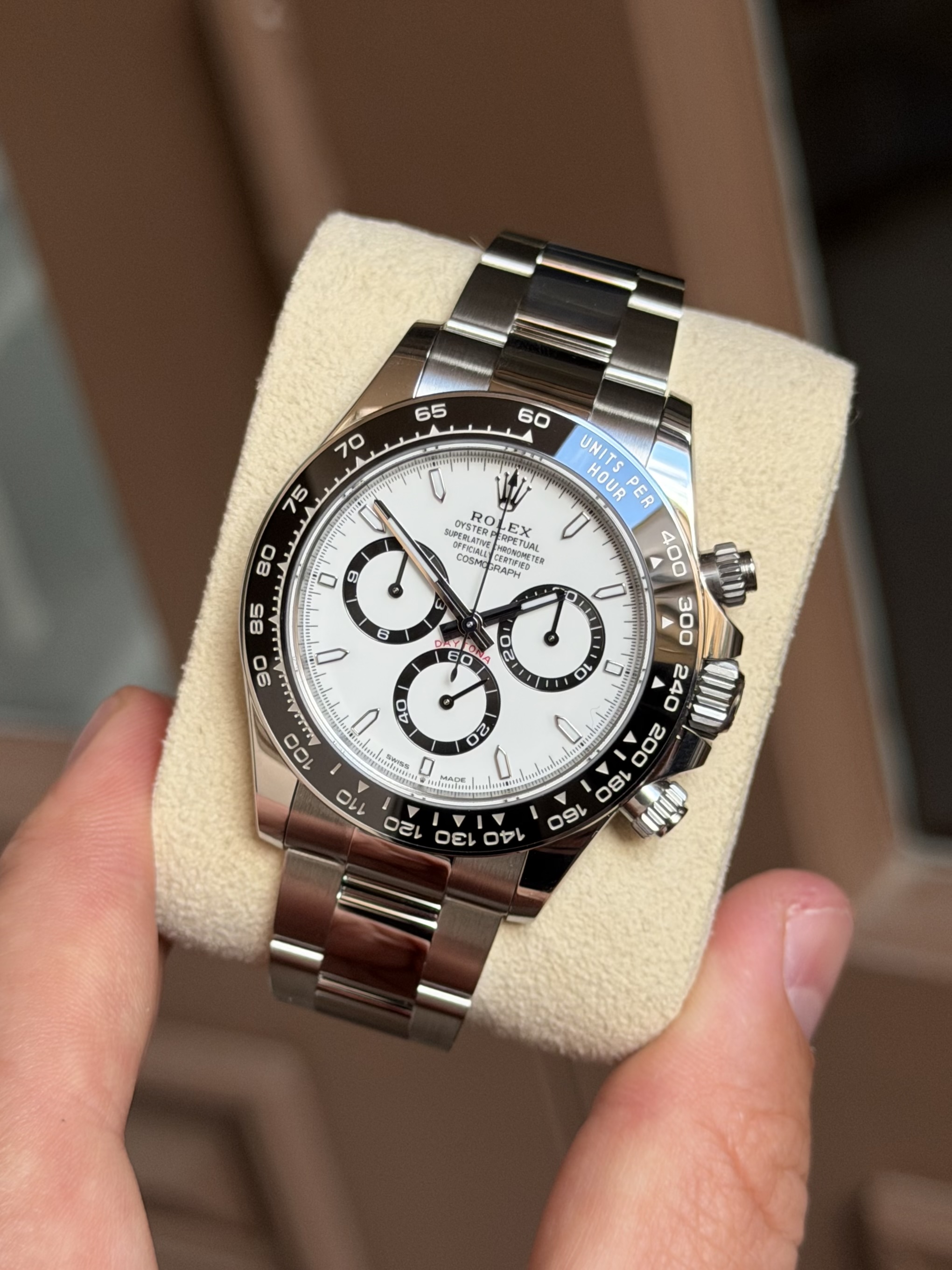 Rolex Daytona "Panda" - Uudenveroinen