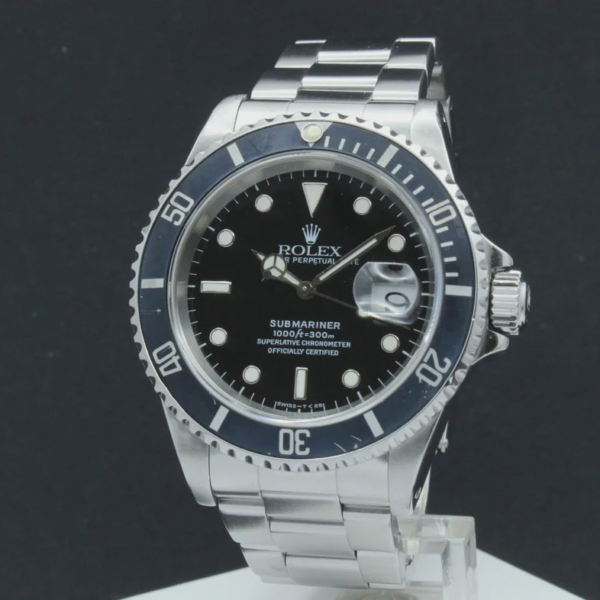 Rolex Submariner Date