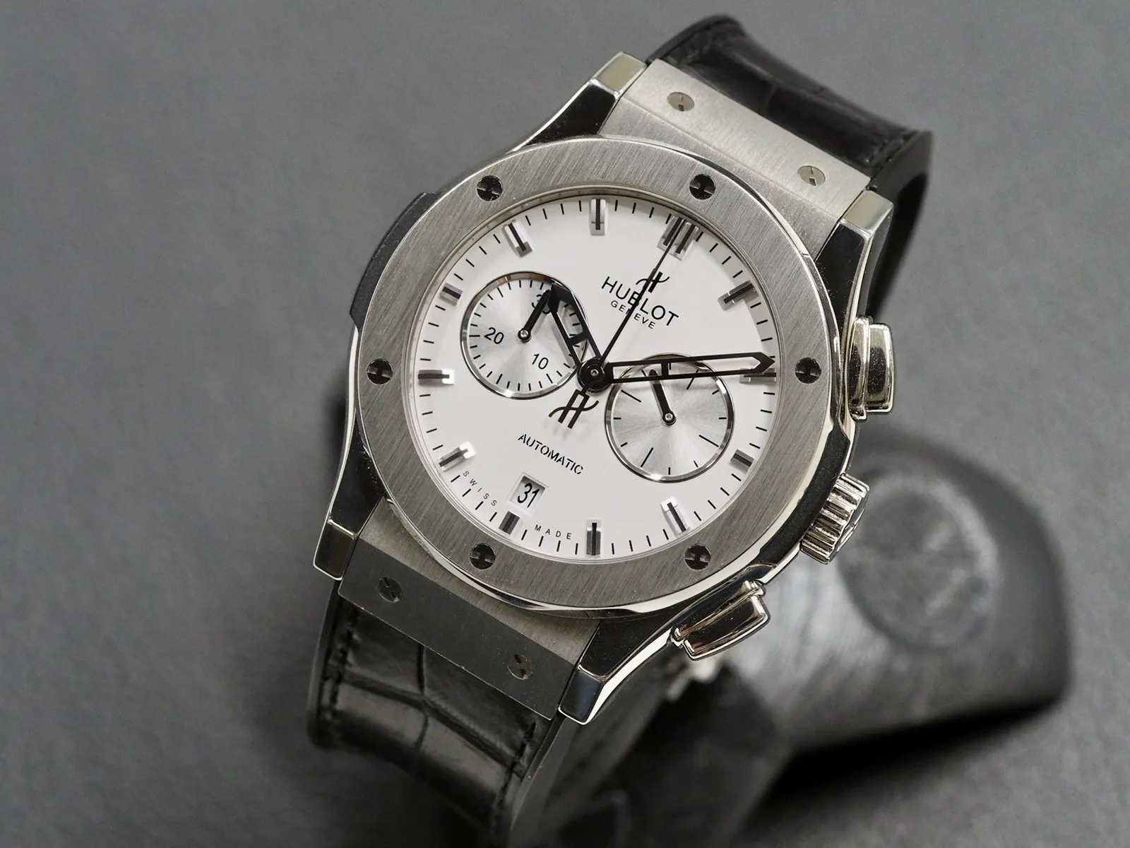 Hublot Classic Fusion Opalin Chrono