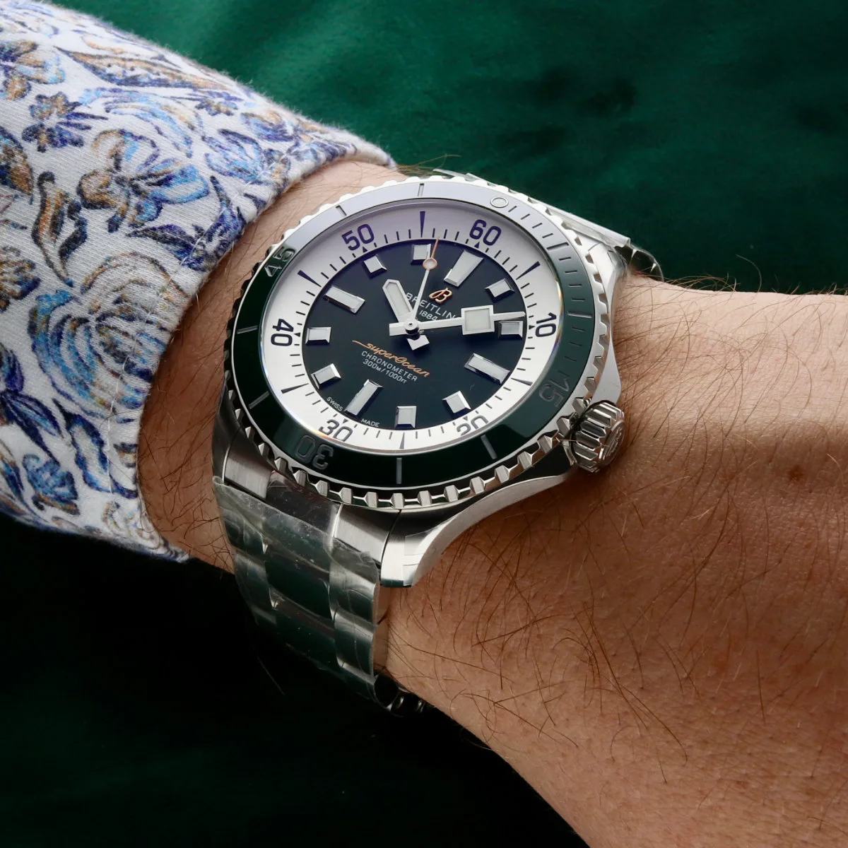 Breitling Superocean 44