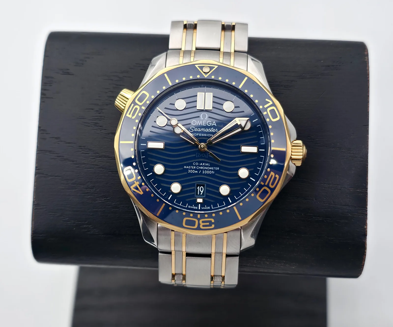Omega Seamaster Diver 300M