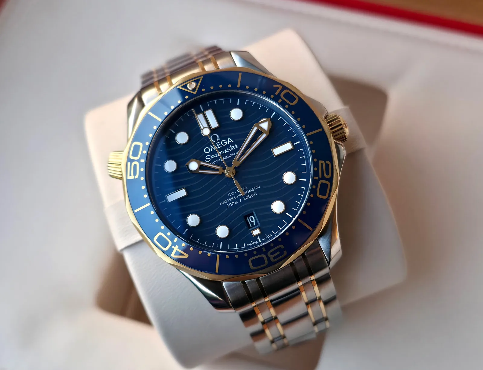 Omega Seamaster Diver 300M