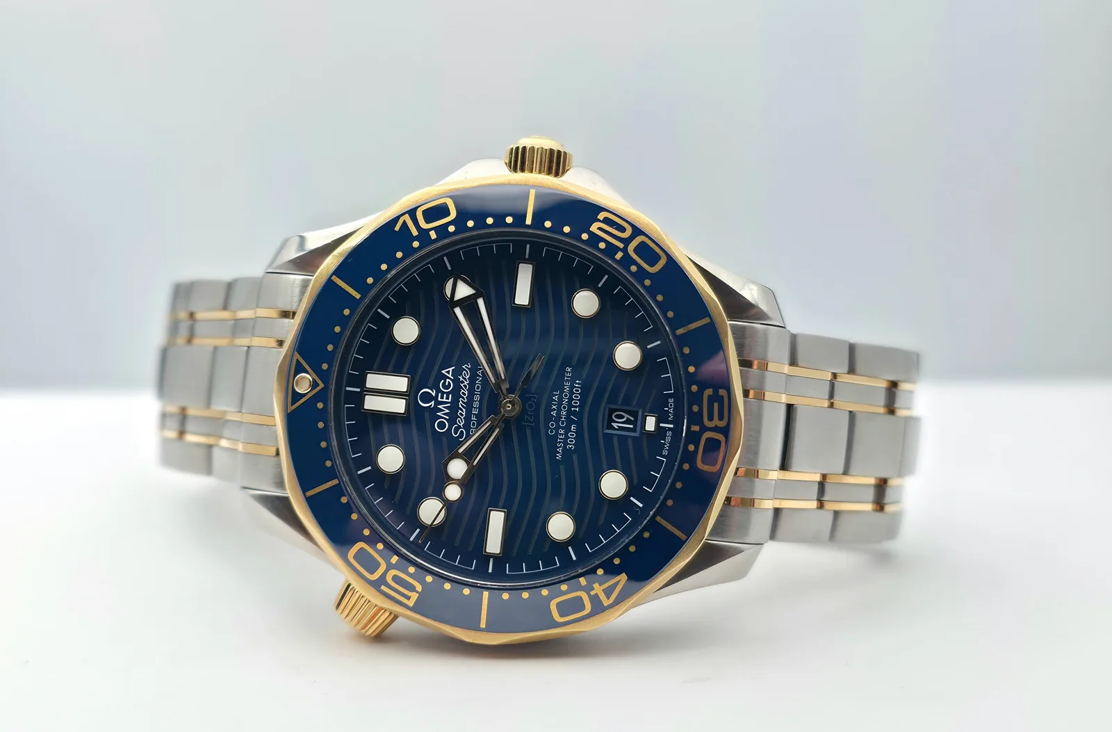 Omega Seamaster Diver 300M
