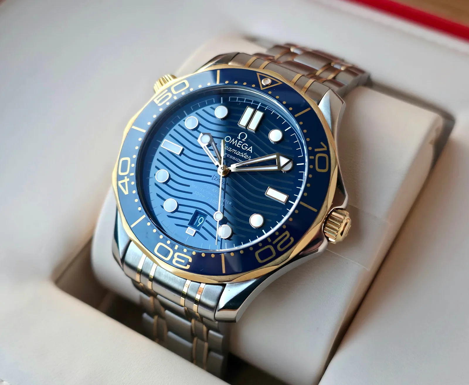 Omega Seamaster Diver 300M