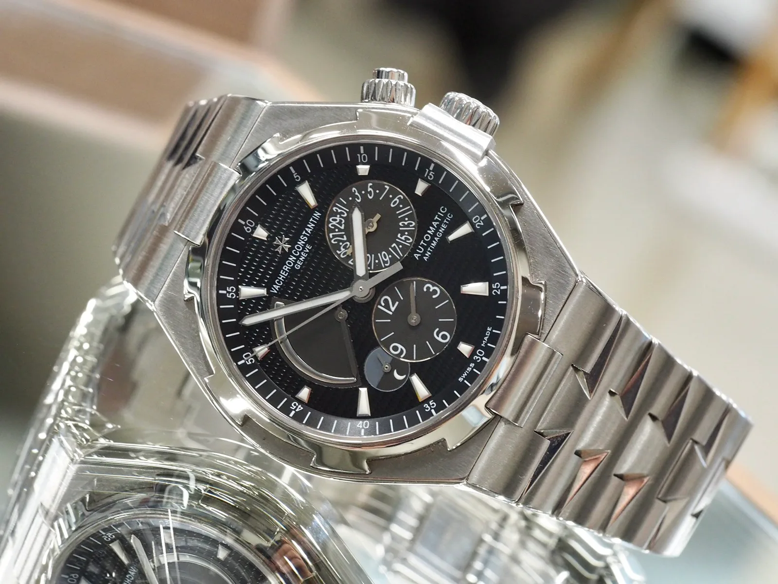 Vacheron Constantin Overseas Dual Time
