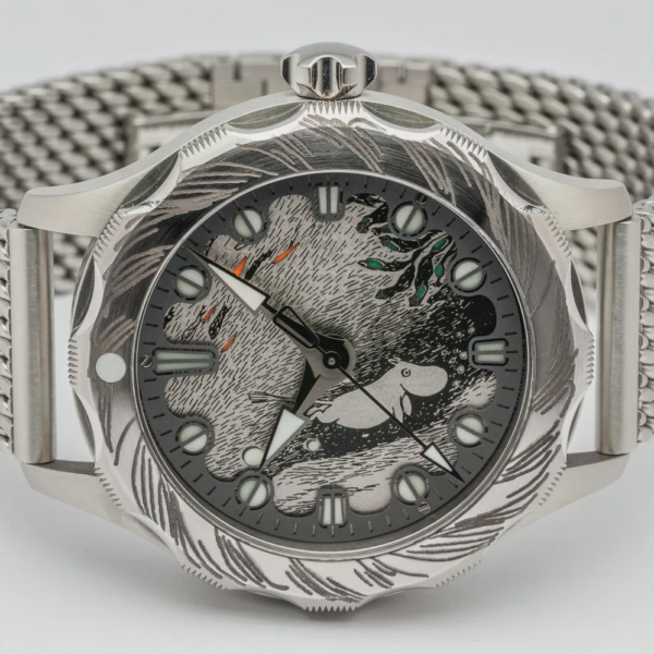 SUF HELSINKI Vetehinen x Moomin LE A/Black Series