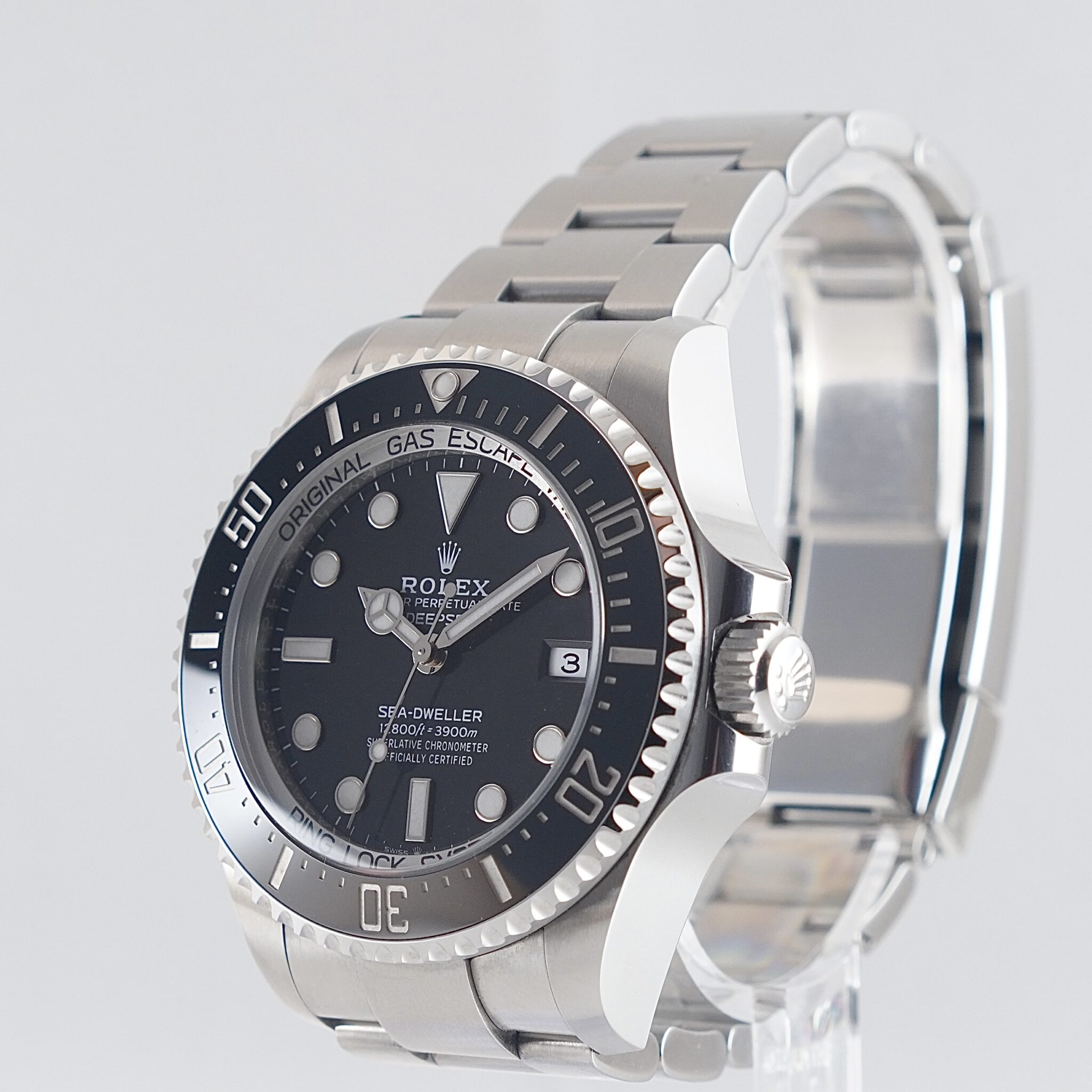Rolex Deepsea Sea-Dweller 136660