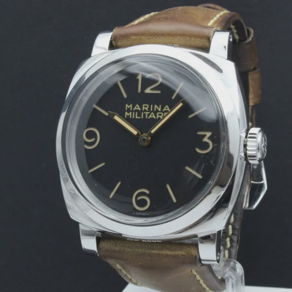 Panerai
Marina Militare 587