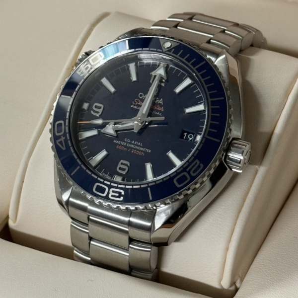 Omega Seamaster Planet Ocean