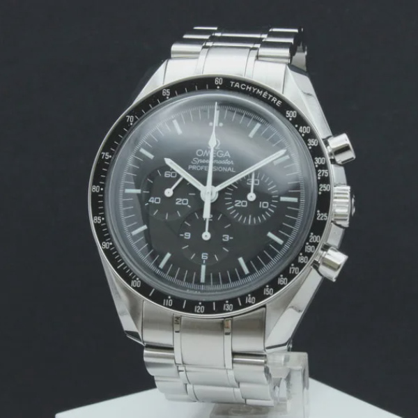 Omega
Speedmaster Moonwatch