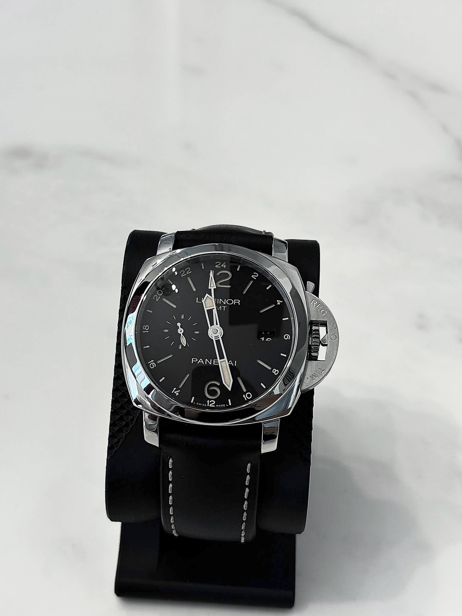 Panerai Luminor GMT 44 mm