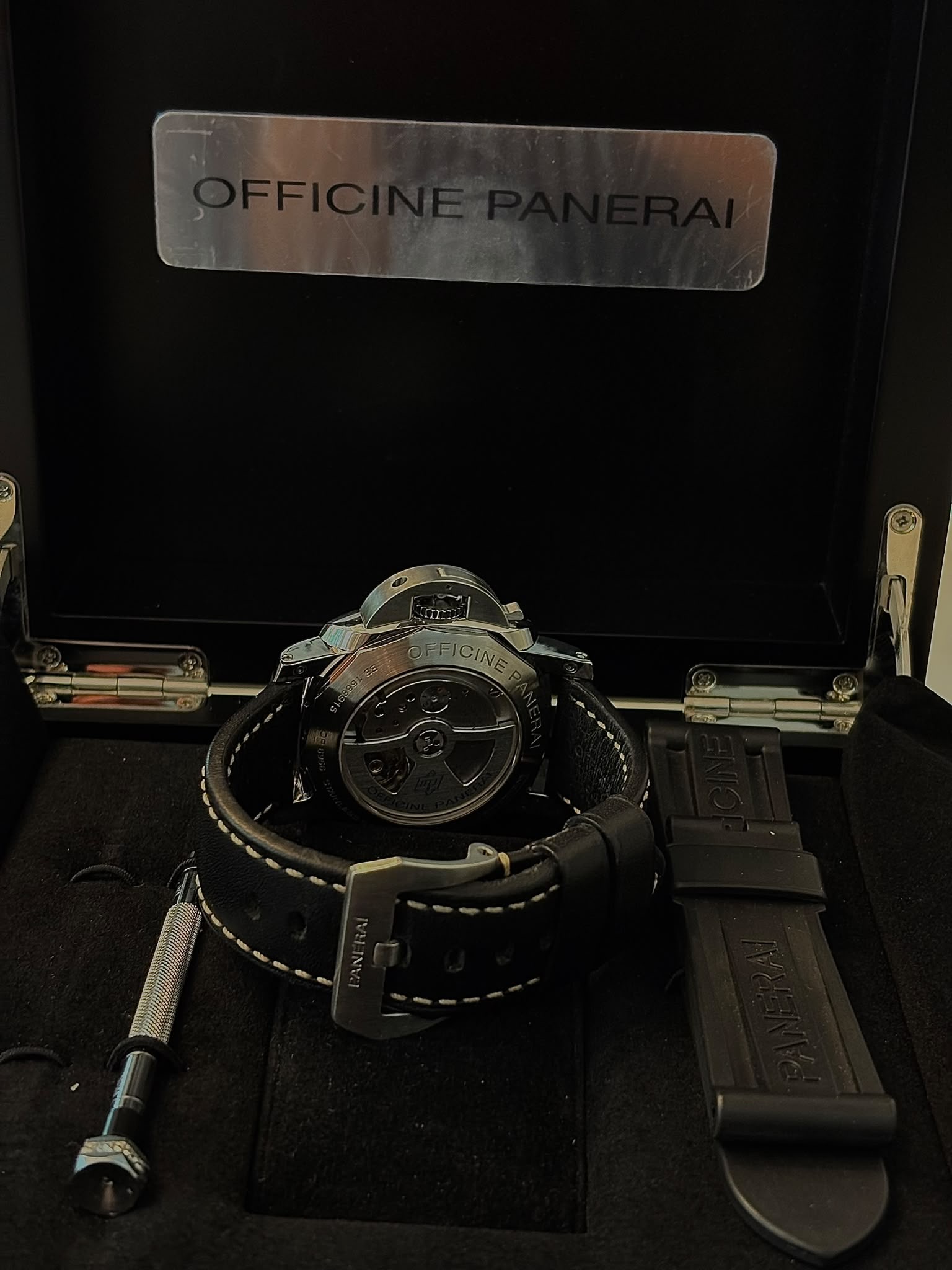 Panerai Luminor GMT 44 mm