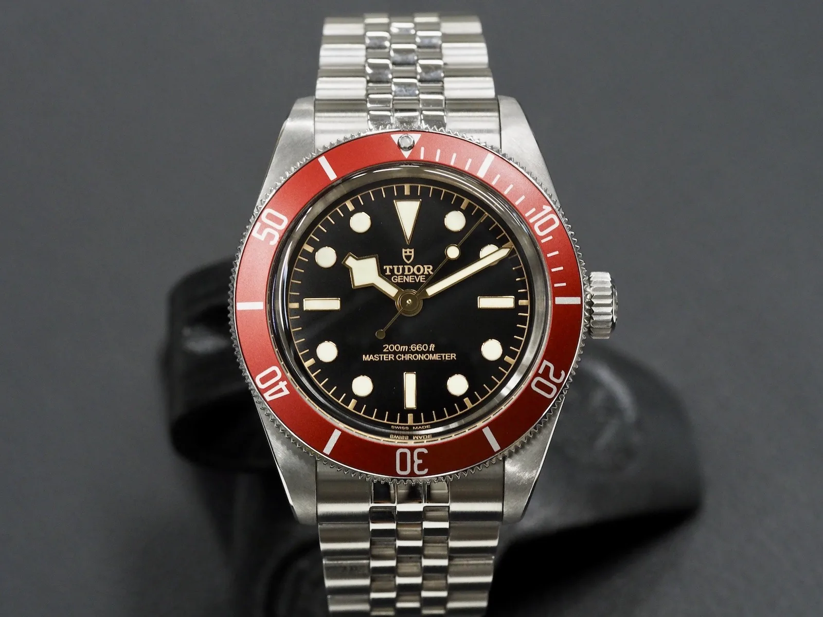 Tudor Black Bay 41