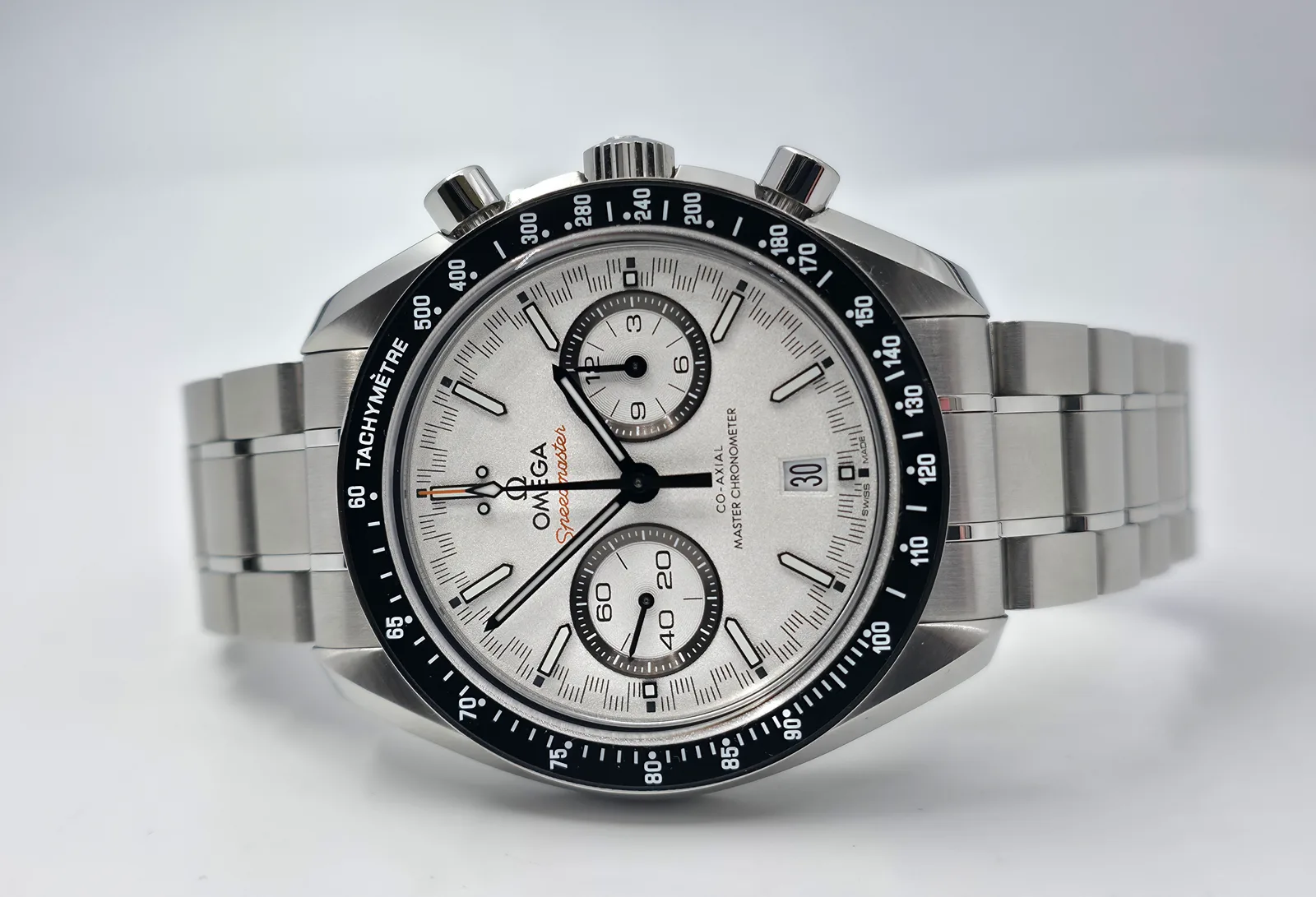 Omega Speedmaster Racing Master Chronometer