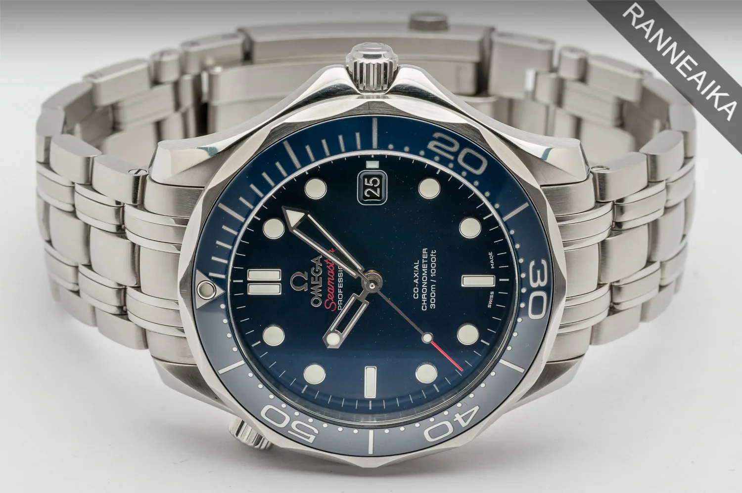OMEGA Seamaster Professional Bond Blue 212.30.41.20.03.001