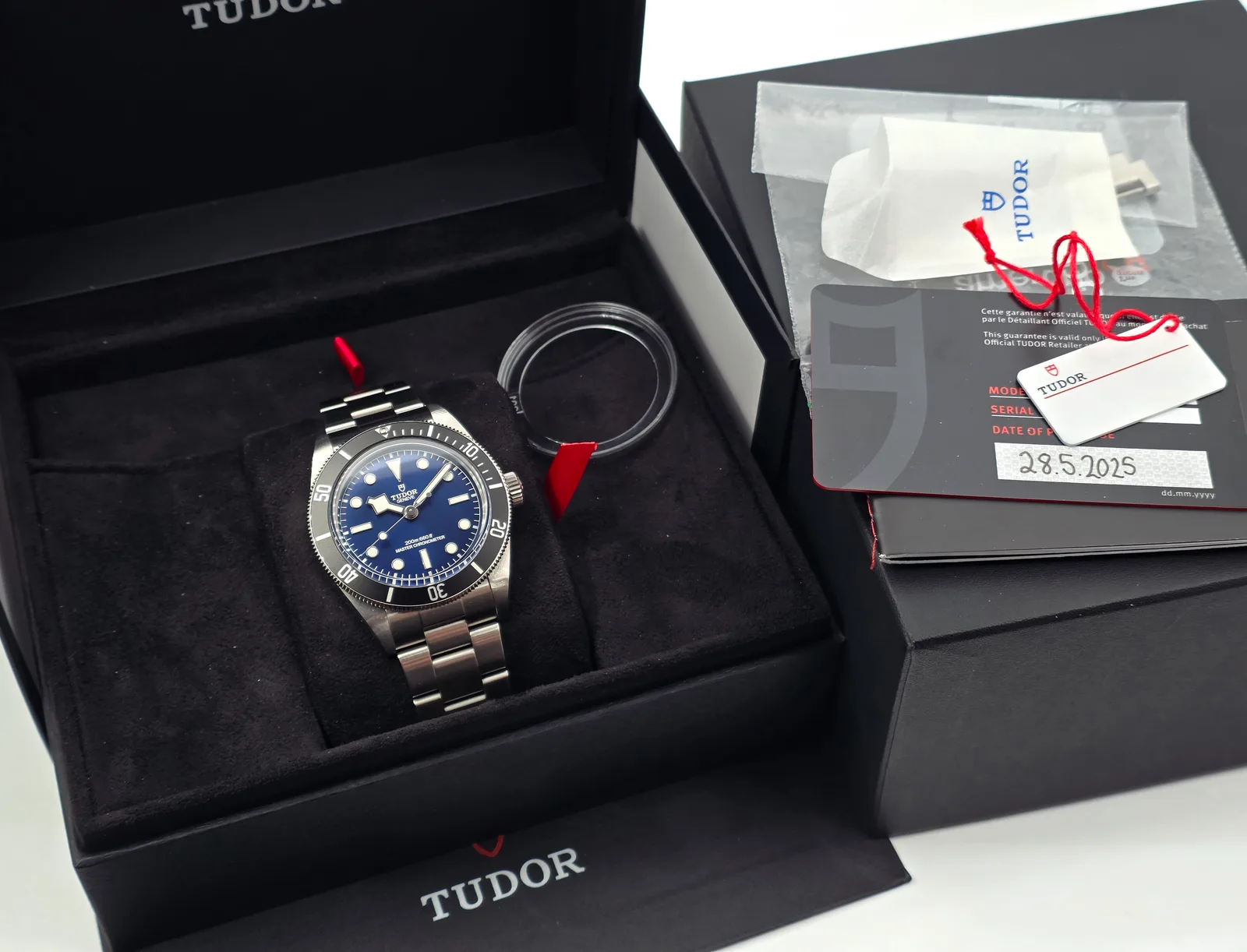 Tudor Black Bay 68