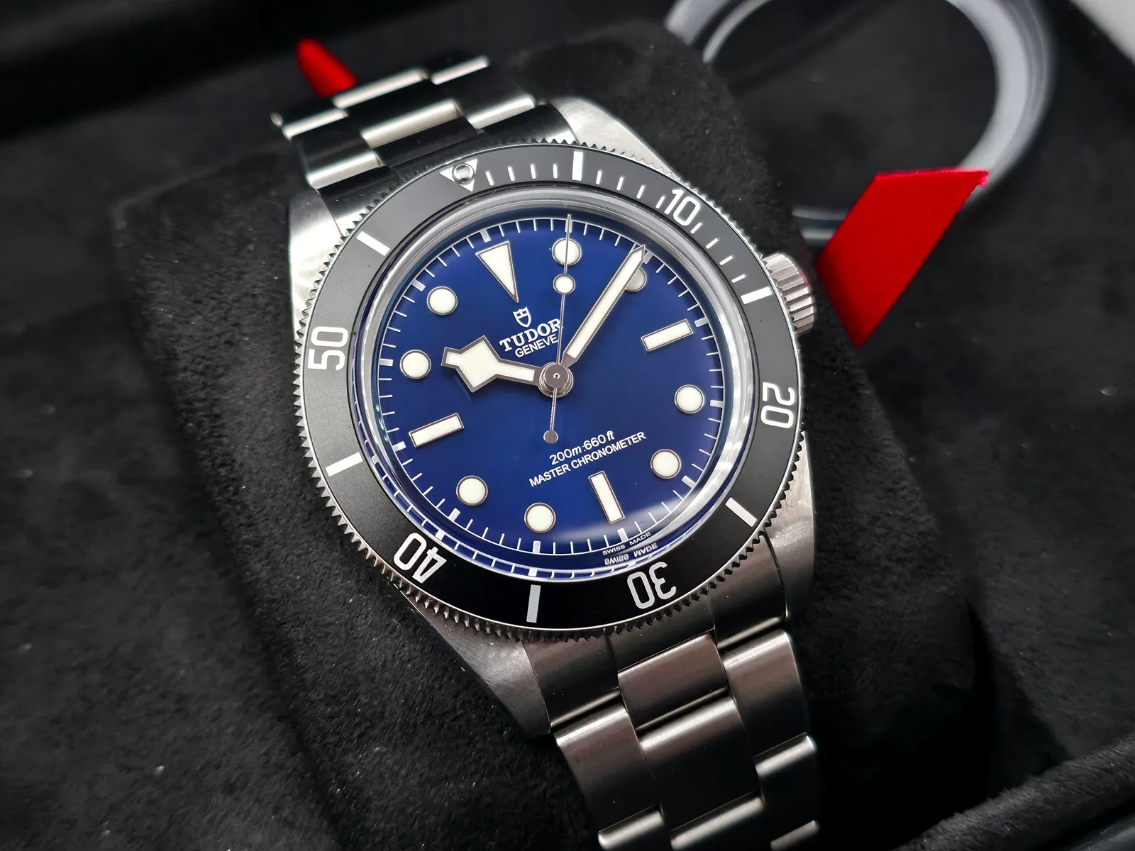 Tudor Black Bay 68
