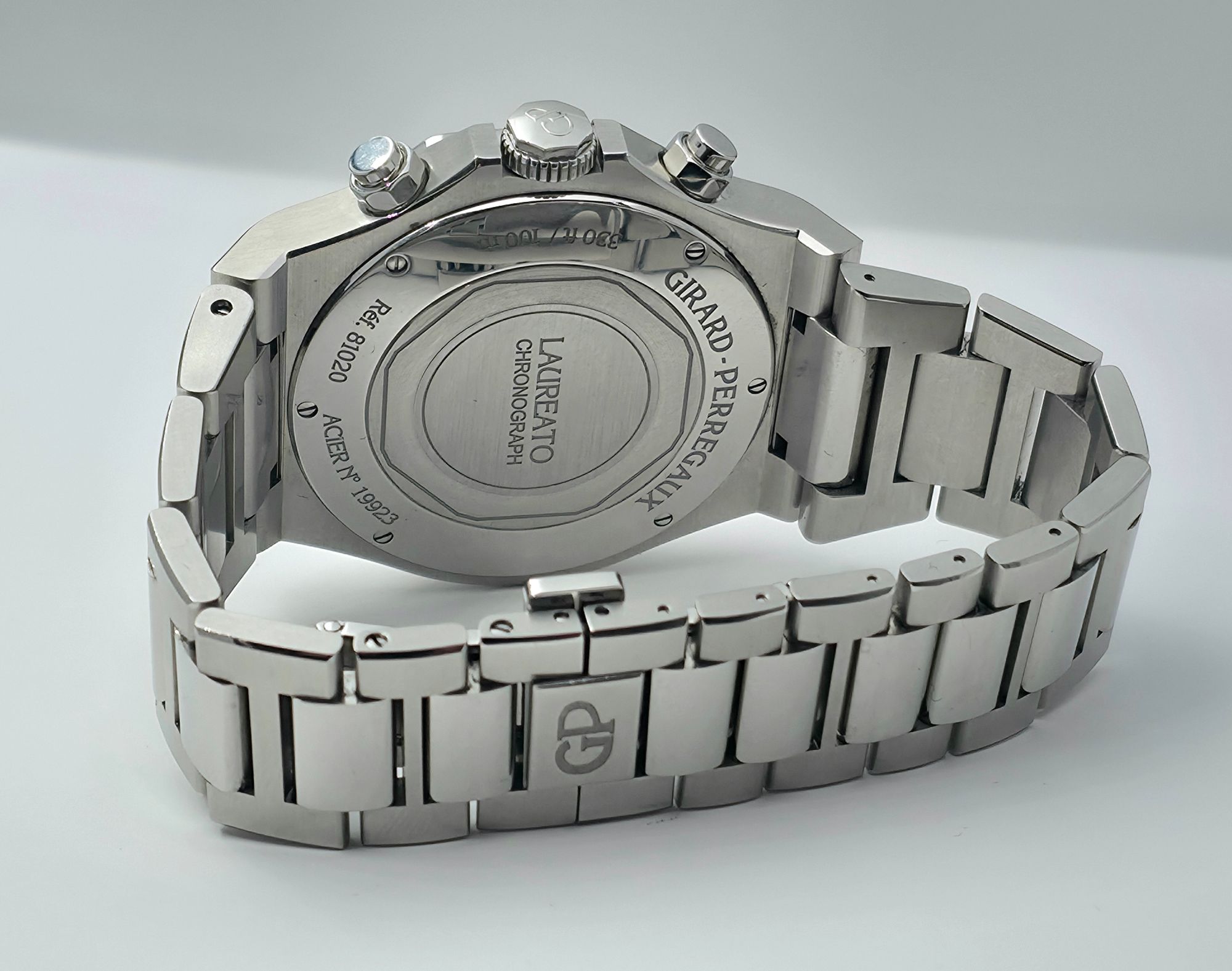 Girard-Perregaux Laureato Chronograph