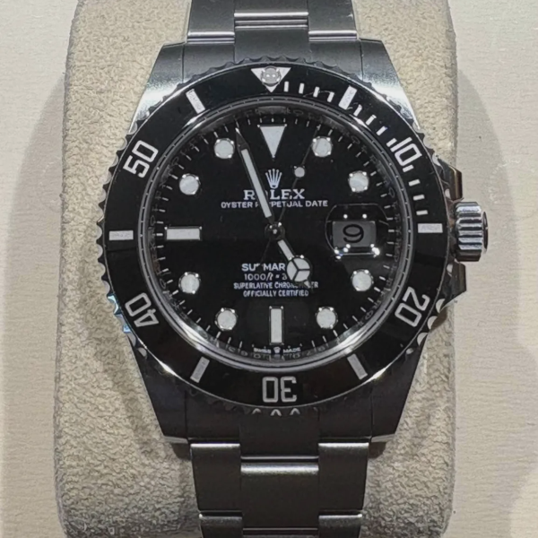 Rolex Submariner Date