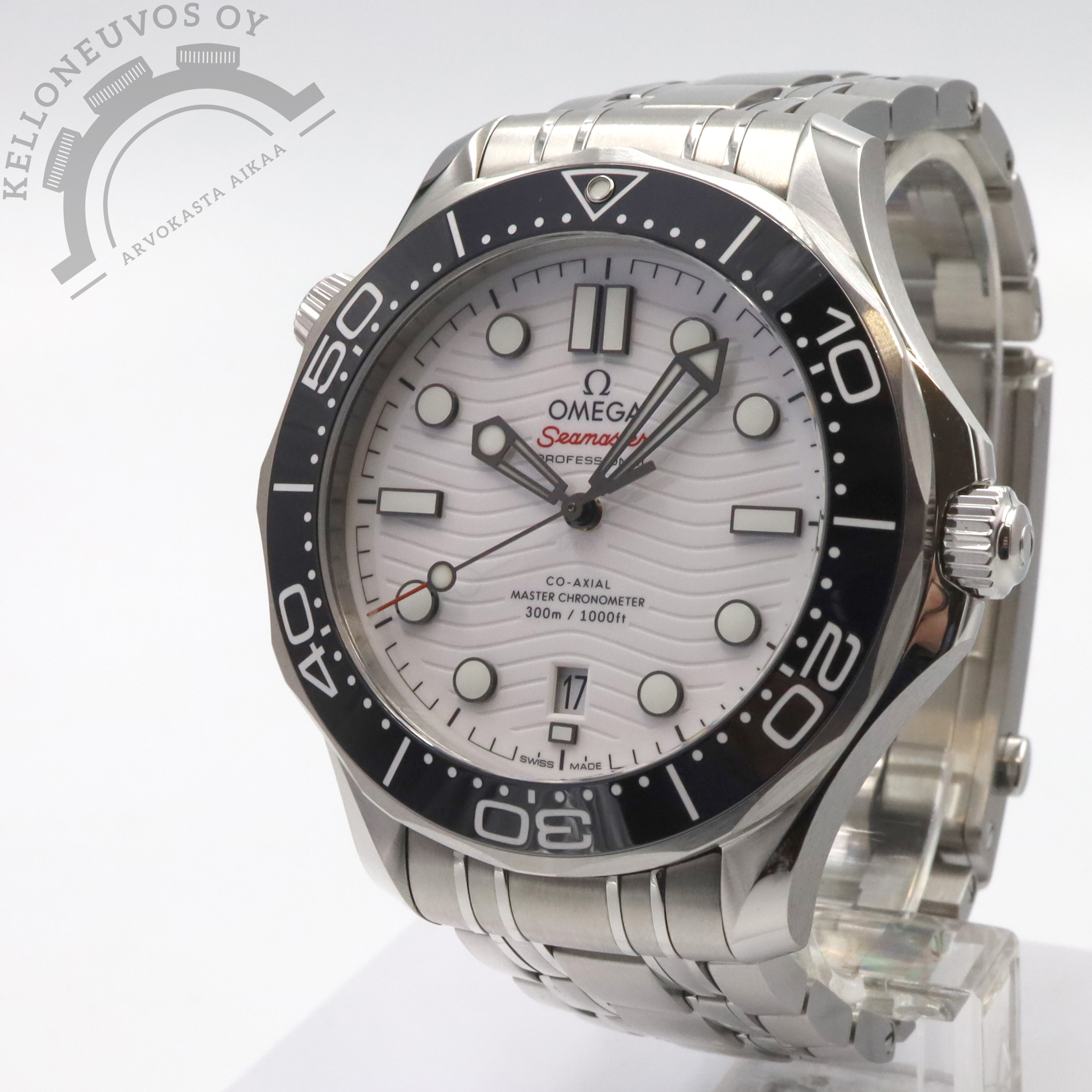 Omega Seamaster Professional Diver 300M Co-Axial Master Chronometer 42MM