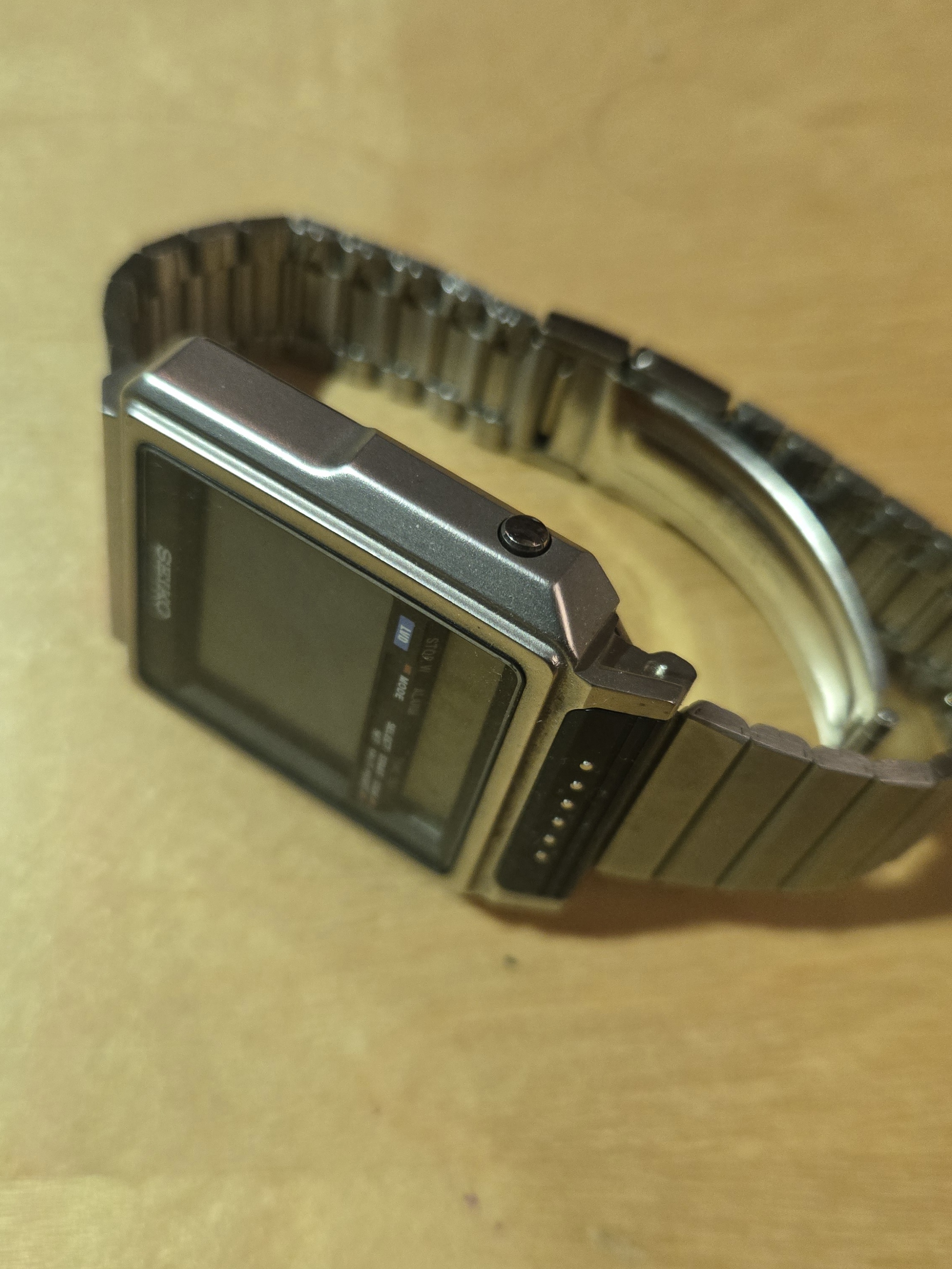 Seiko TV Watch T001-5010 DXA002