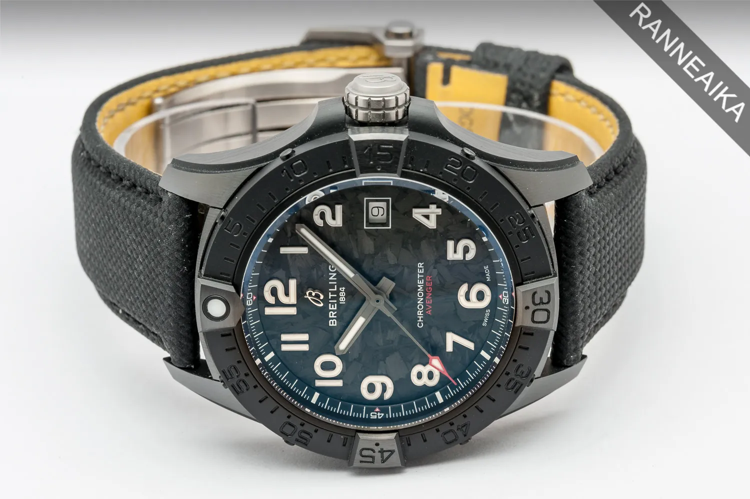 Breitling Avenger 42 Night Mission