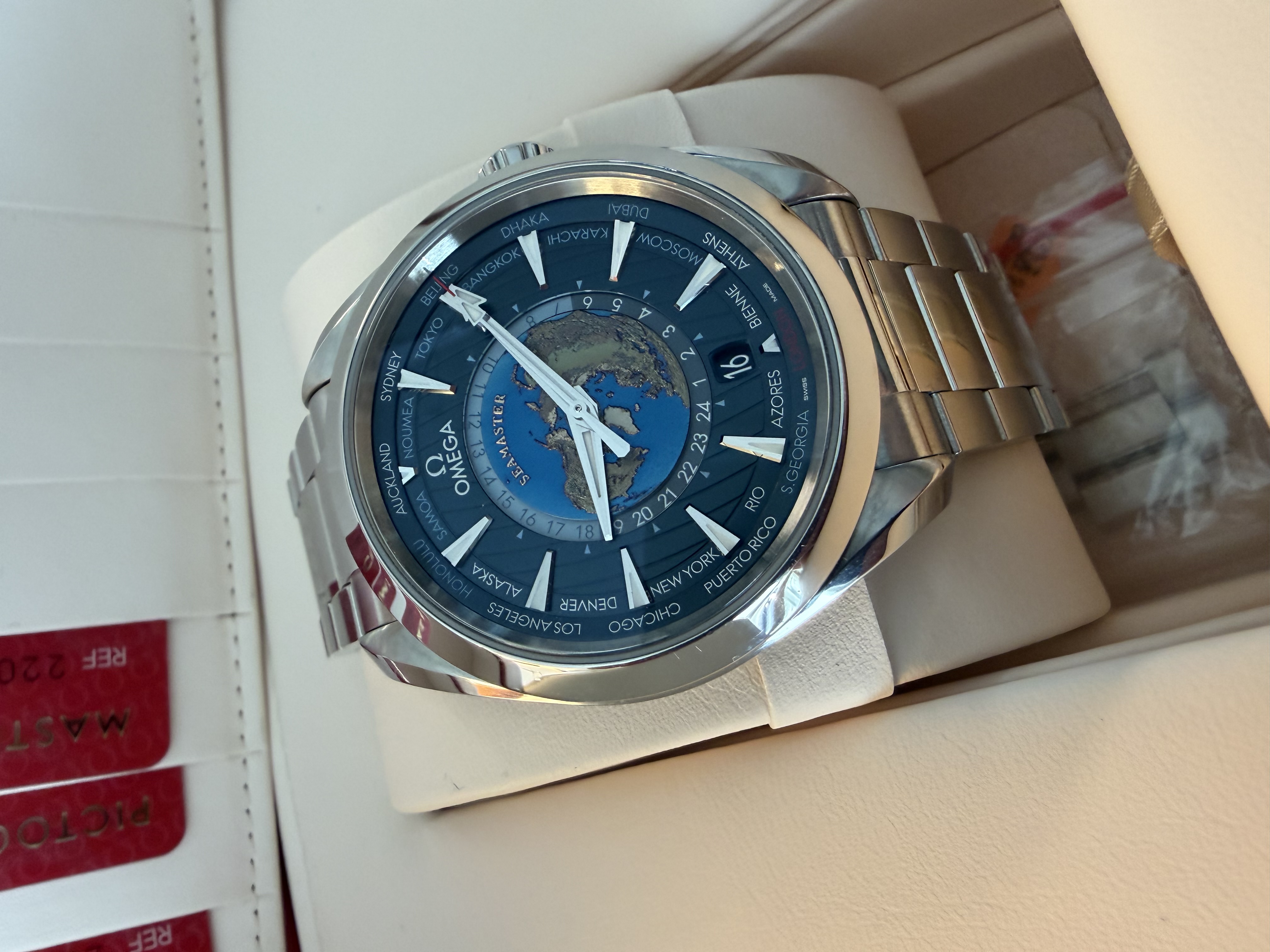 Omega Seamaster Aqua Terra GMT Worldtimer