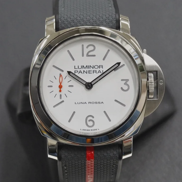Panerai Luminor Luna Rossa