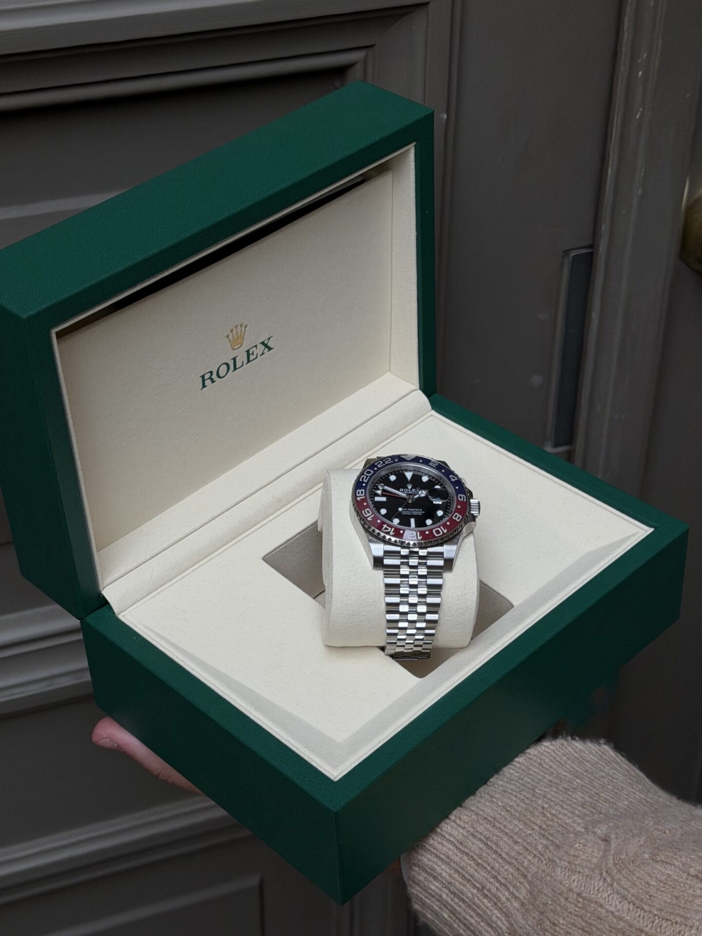 Rolex GMT-Master II "Pepsi"