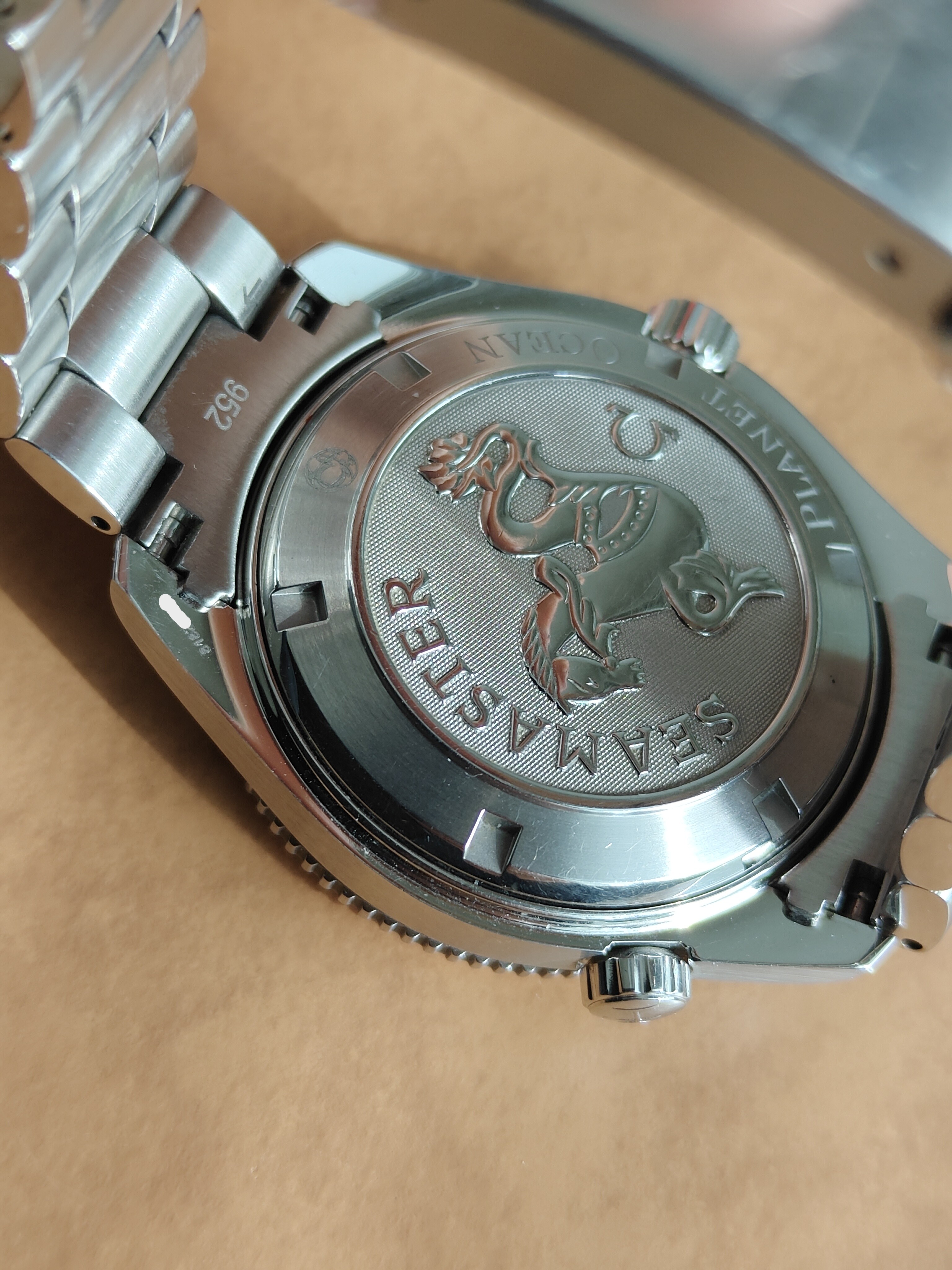 Omega Seamaster Planet Ocean 600M 42mm