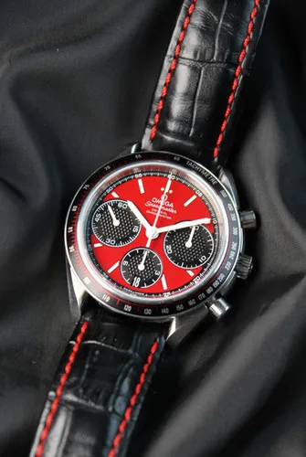 Omega Speedmaster Racing