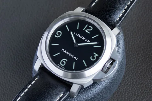 Panerai Luminor Base