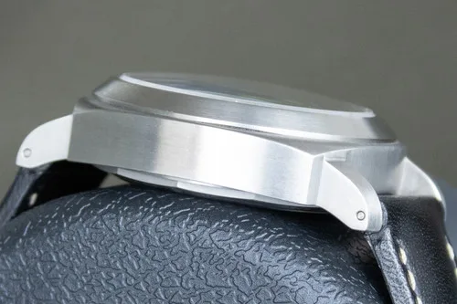 Panerai Luminor Base