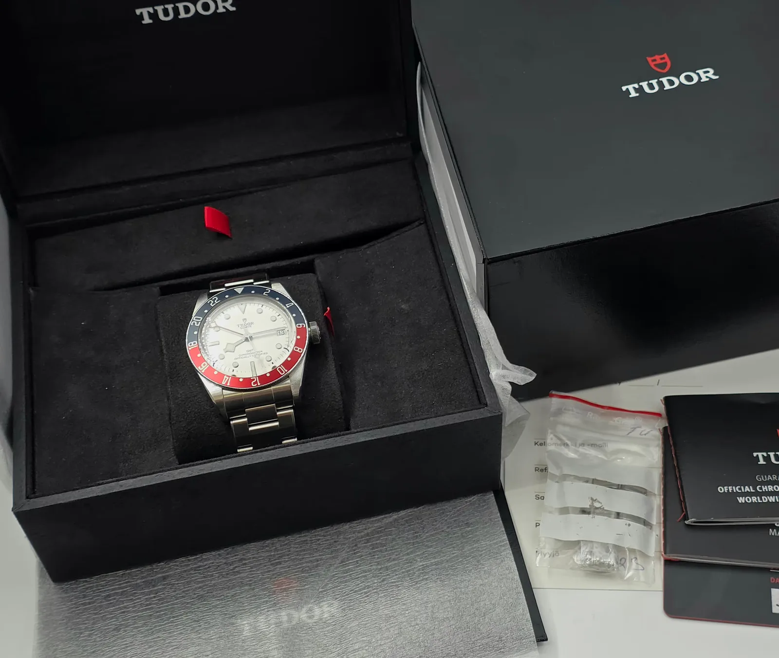 Tudor Black Bay GMT
