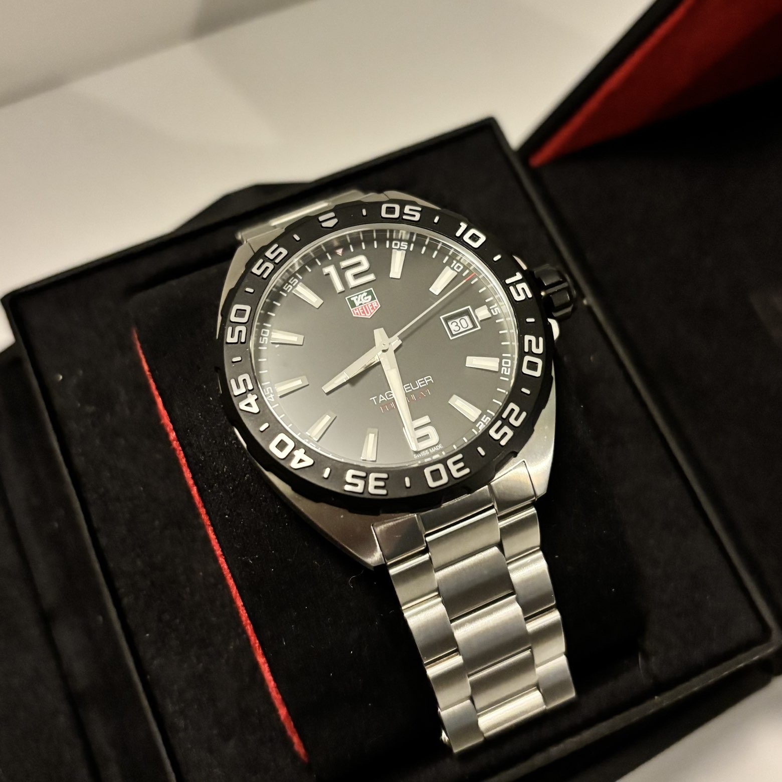 TAG Heuer Formula 1 Date
