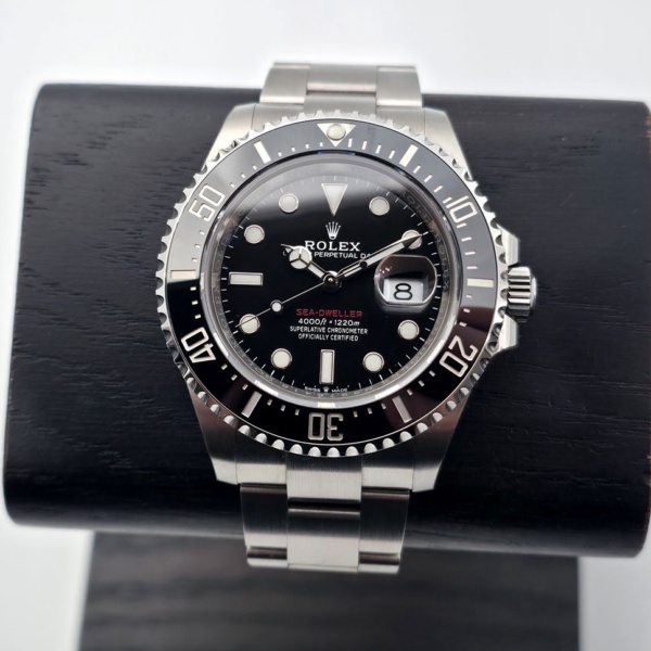 Rolex ea-Dweller "Red"