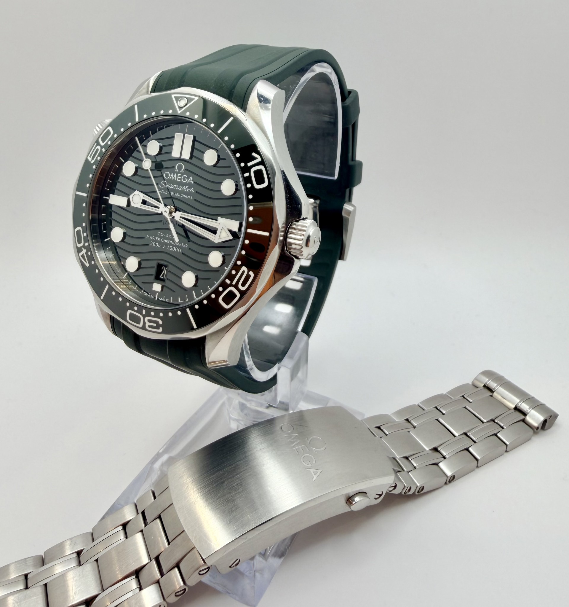 Omega Seamaster Diver 300M "Seaweed"