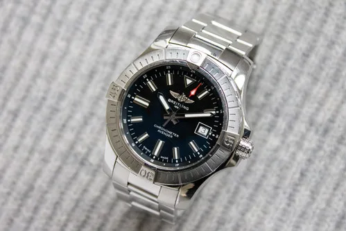 Breitling Avenger Automatic 43