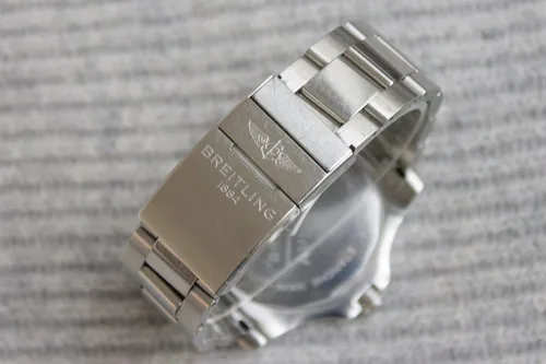 Breitling Avenger Automatic 43