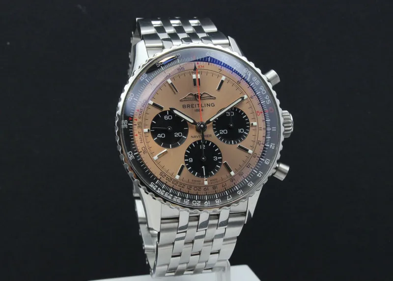 Breitling Navitimer 43 B01