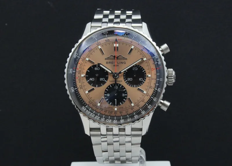 Breitling Navitimer 43 B01