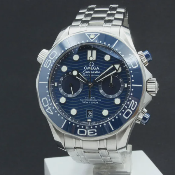 Omega
Seamaster Diver 44 Chronograph