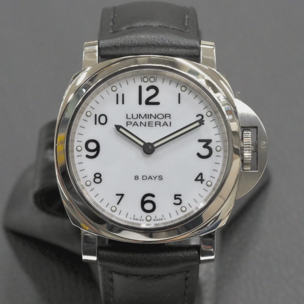 Panerai Luminor 8 Days