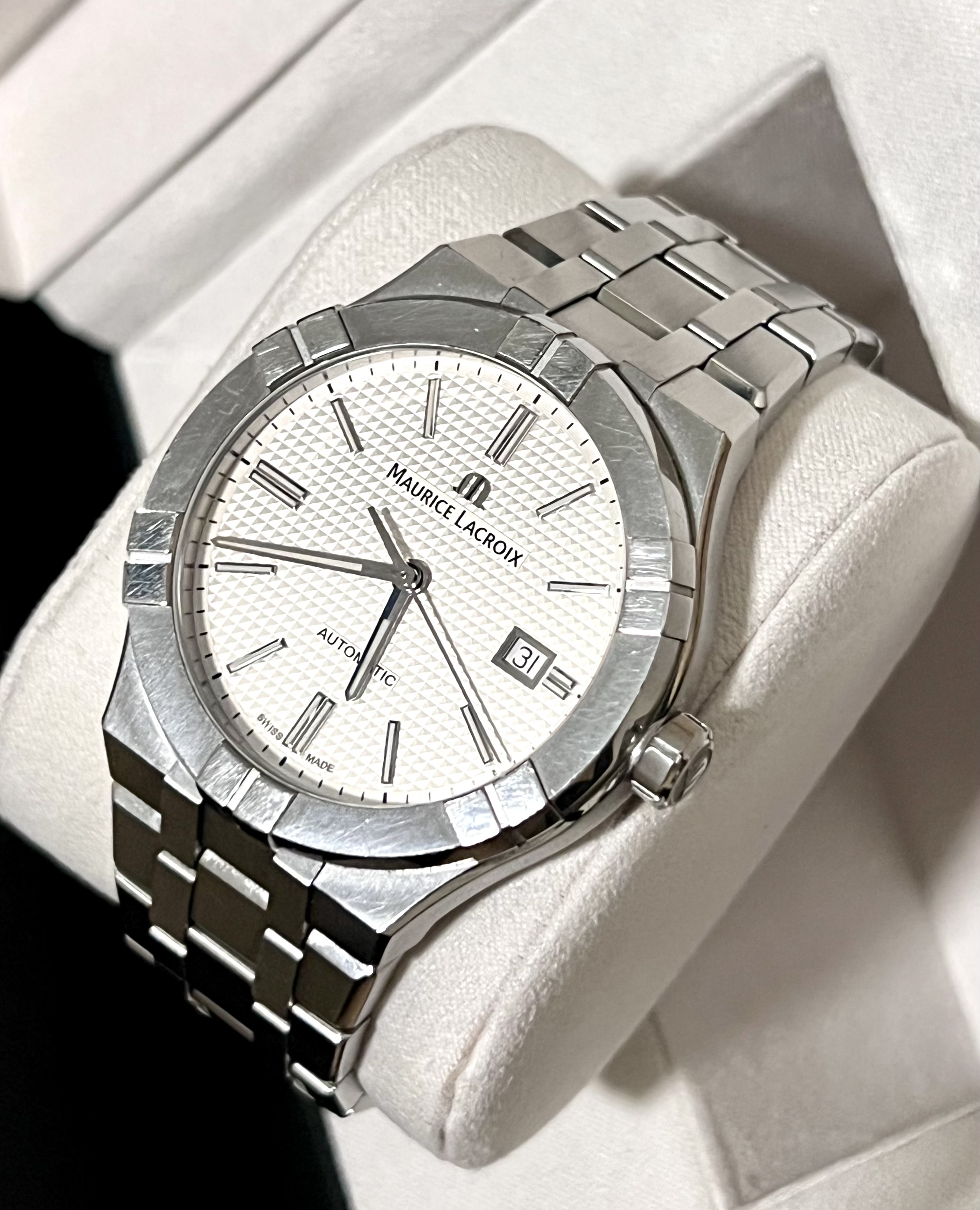Maurice Lacroix Aikon Automatic