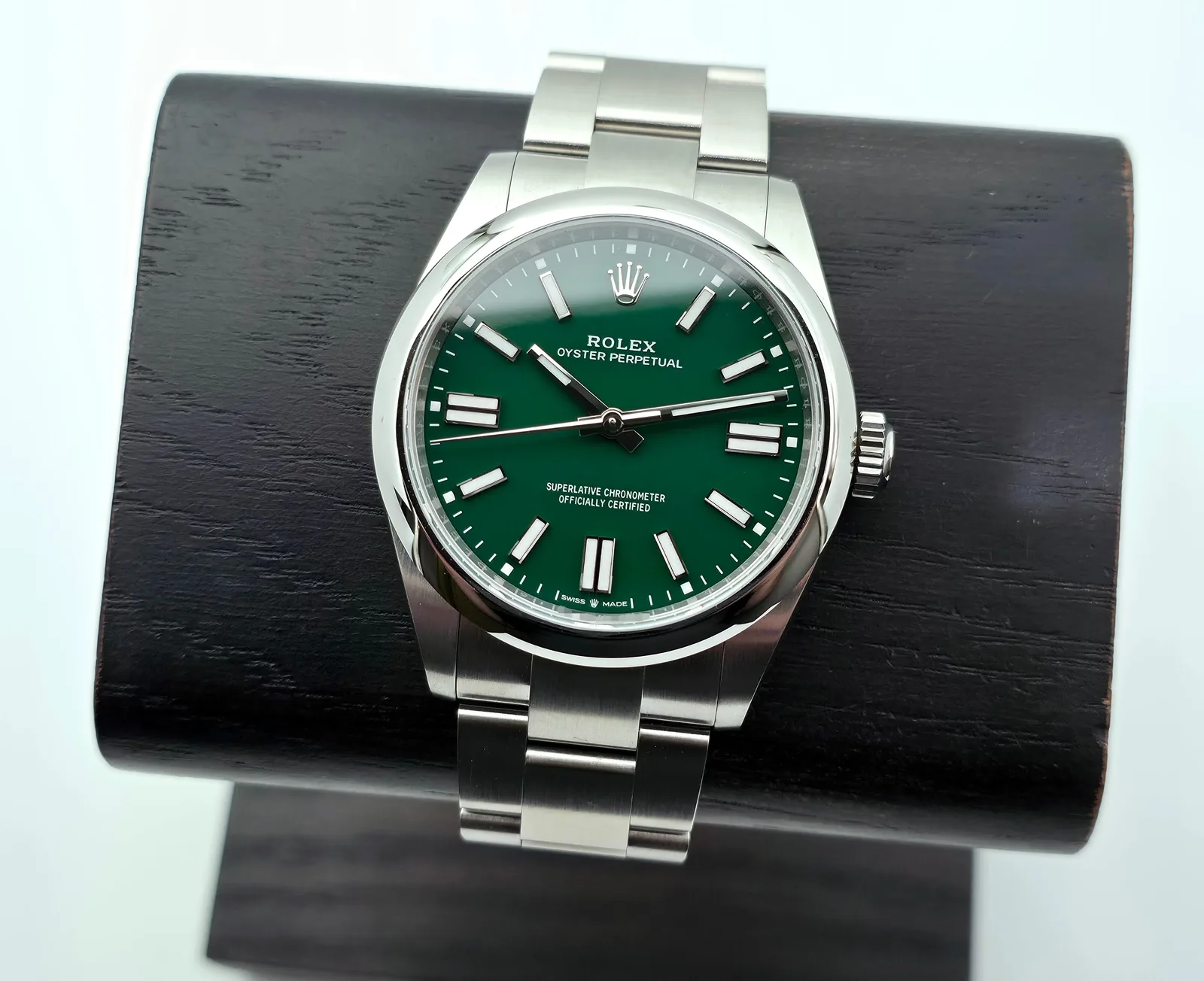 Rolex Oyster Perpetual 41 Green, 134300 (06/2026)